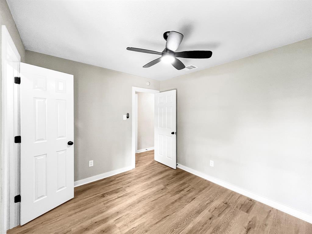 4926 Adonis Drive, Spring, Texas image 23