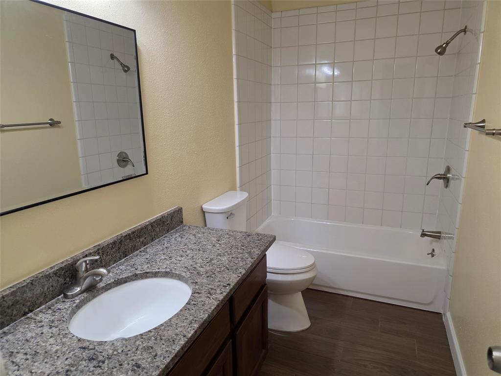 6444 Kentwick Drive #24/13, Houston, Texas image 14