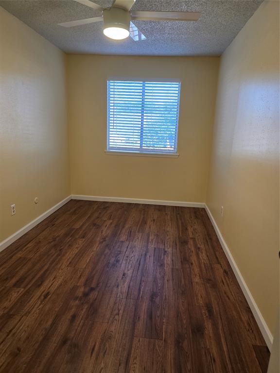 6444 Kentwick Drive #24/13, Houston, Texas image 15