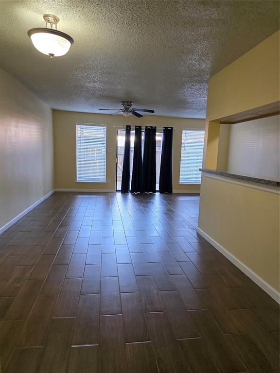 6444 Kentwick Drive #24/13, Houston, Texas image 3