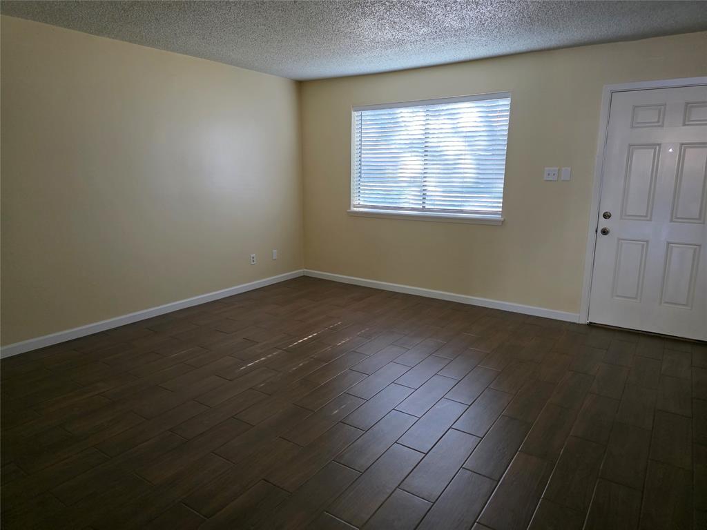 6444 Kentwick Drive #24/13, Houston, Texas image 5