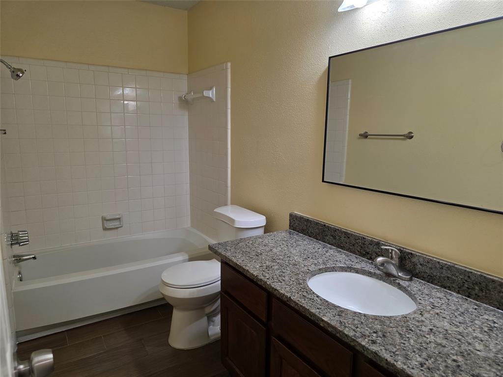 6444 Kentwick Drive #24/13, Houston, Texas image 17