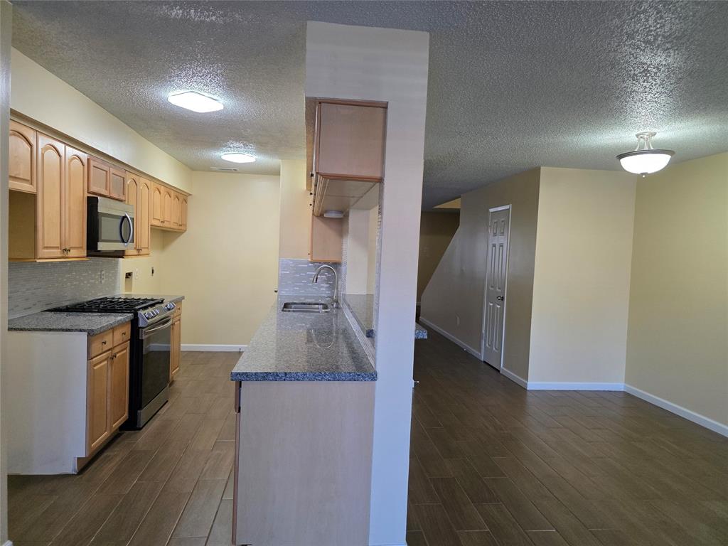 6444 Kentwick Drive #24/13, Houston, Texas image 6
