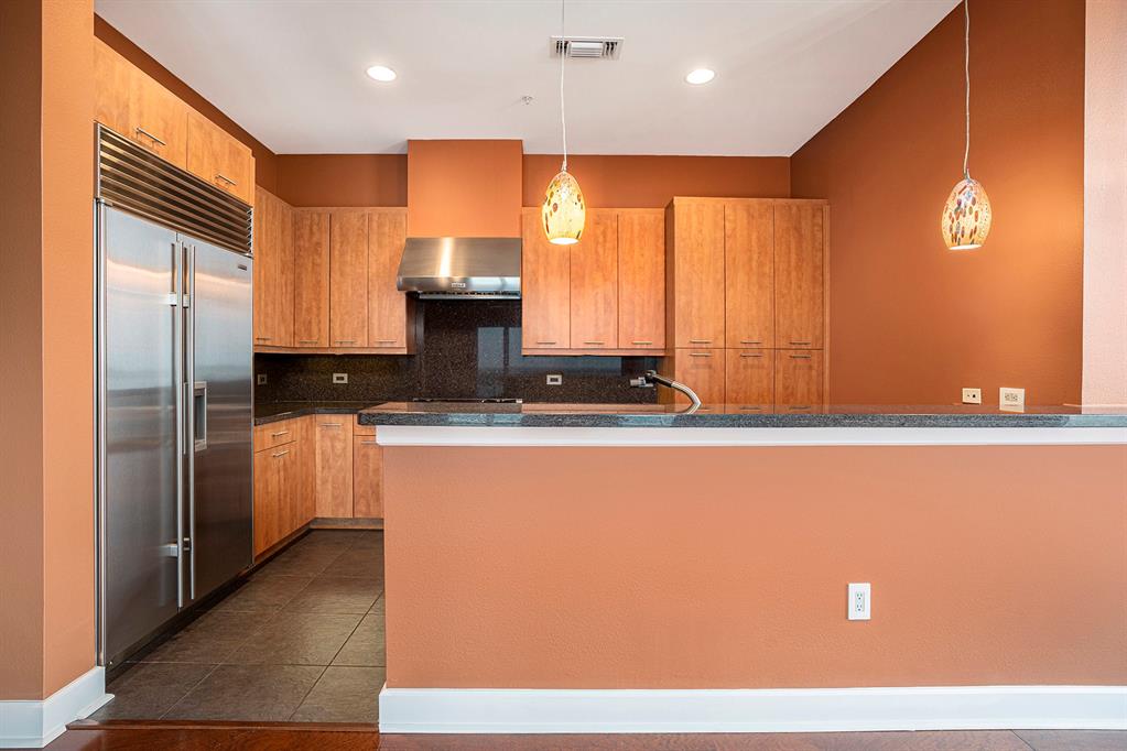 4821 Nasa Parkway 12E