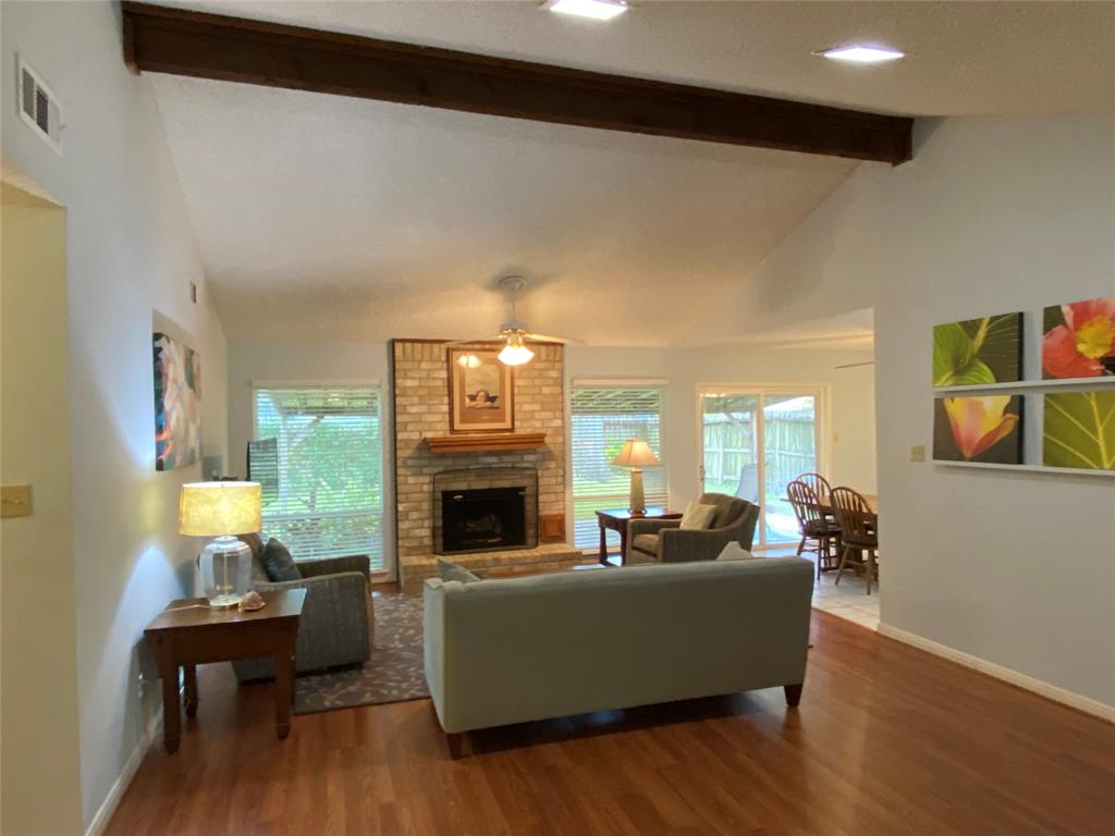 Photo 6 of 21 of 15423 Linkshire Drive house