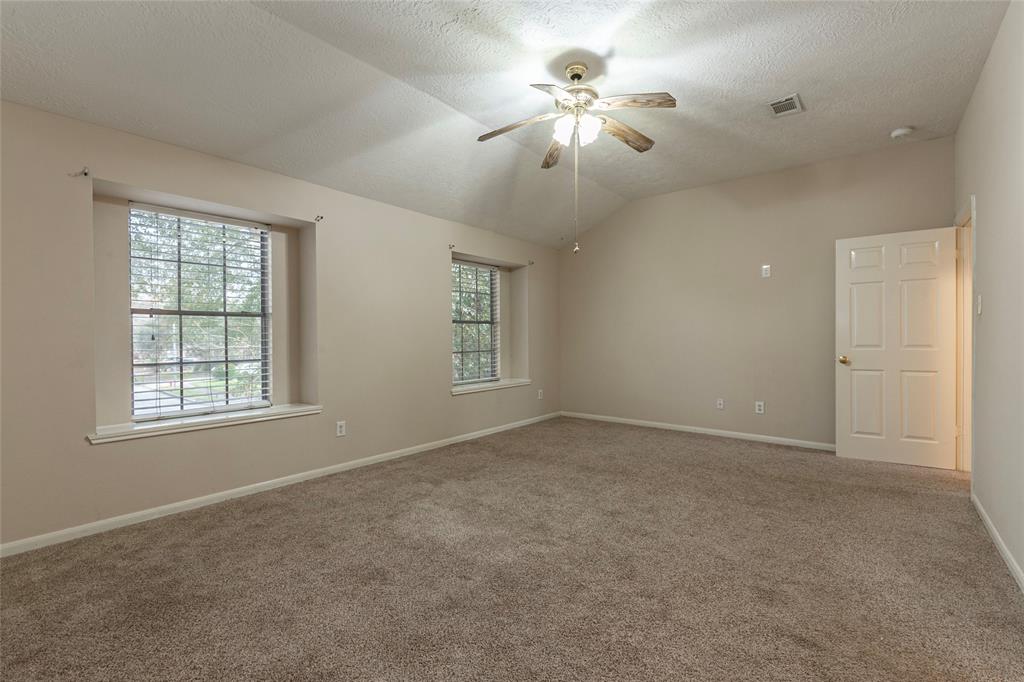 1834 Kemah Oaks Drive, Kemah, Texas image 31