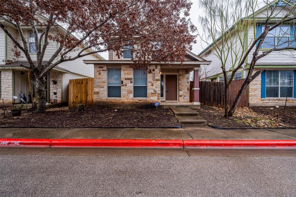 4523 Felicity Lane