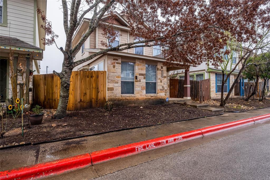 4523 Felicity Lane