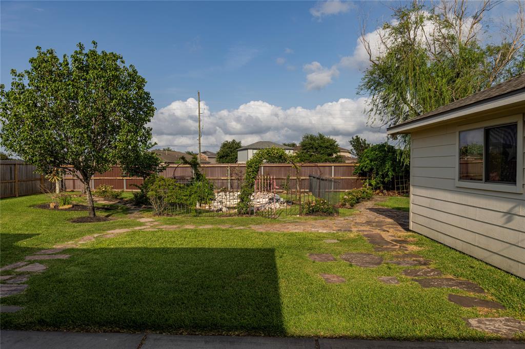 3619 Palomino Trail, Manvel, Texas image 47