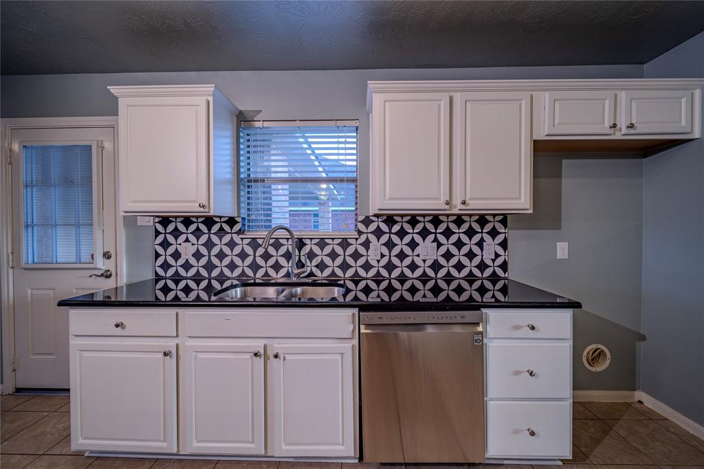 3619 Palomino Trail, Manvel, Texas image 25