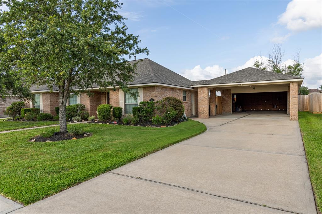 3619 Palomino Trail, Manvel, Texas image 2