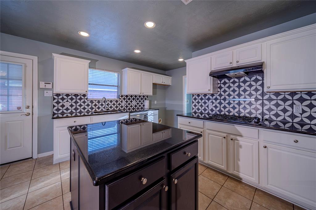 3619 Palomino Trail, Manvel, Texas image 17