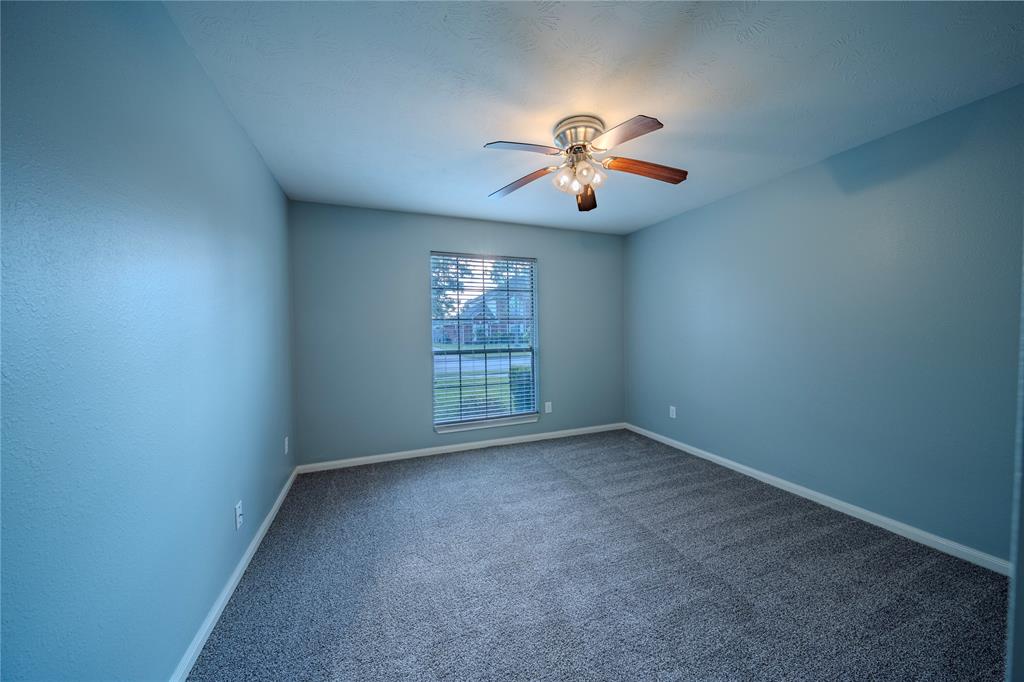 3619 Palomino Trail, Manvel, Texas image 32