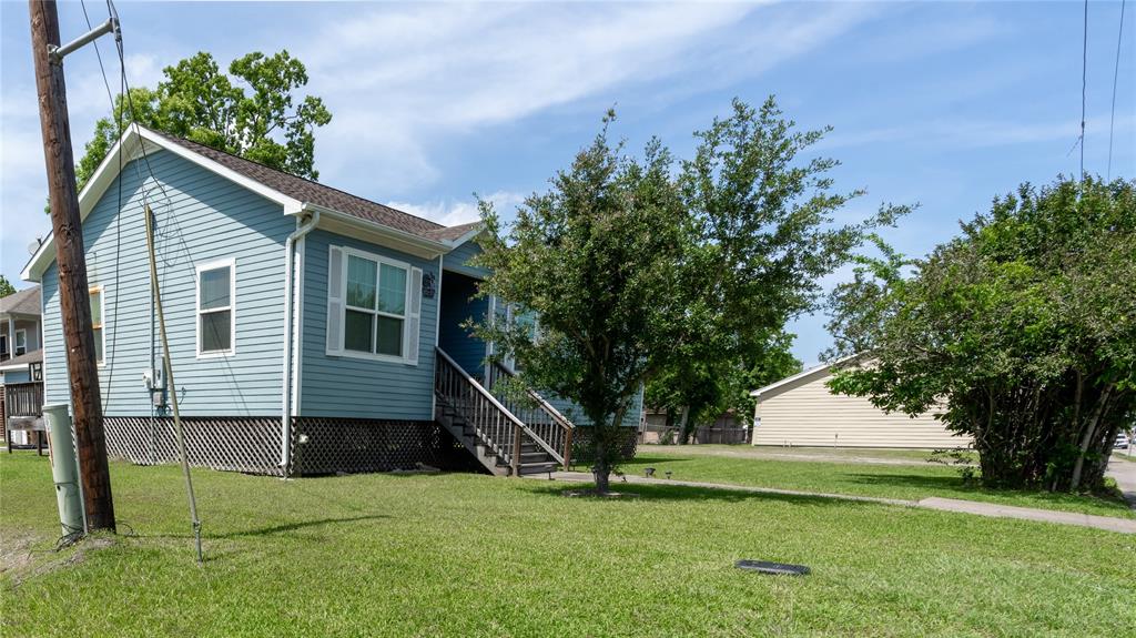 2503 Deats Road, Dickinson, Texas image 5