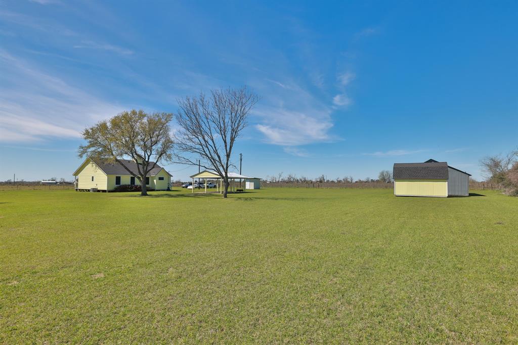 33560 Richard Frey Road, Waller, Texas image 33