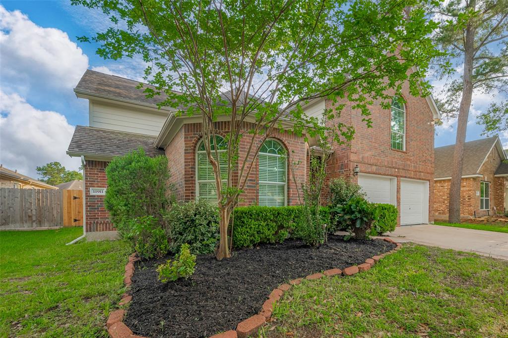 11911 Timpnogos Drive, Tomball, Texas image 2