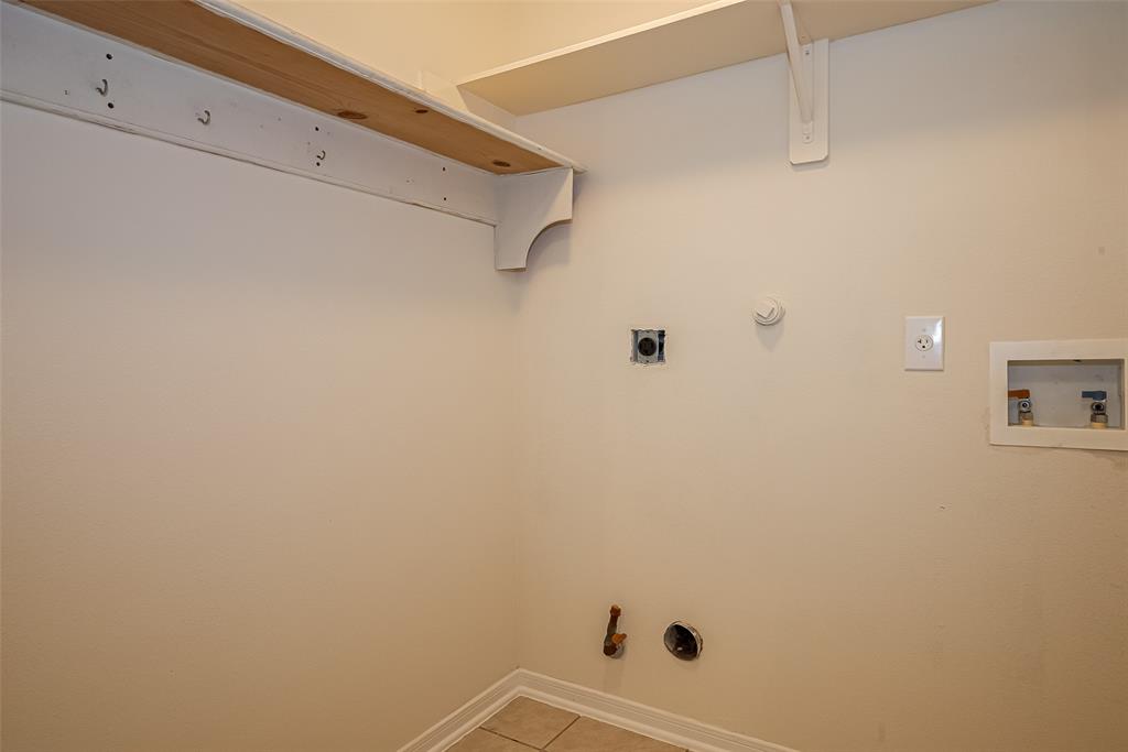 11911 Timpnogos Drive, Tomball, Texas image 18