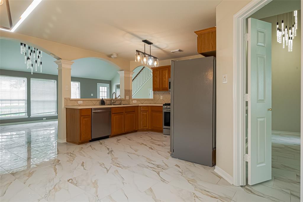 11911 Timpnogos Drive, Tomball, Texas image 13