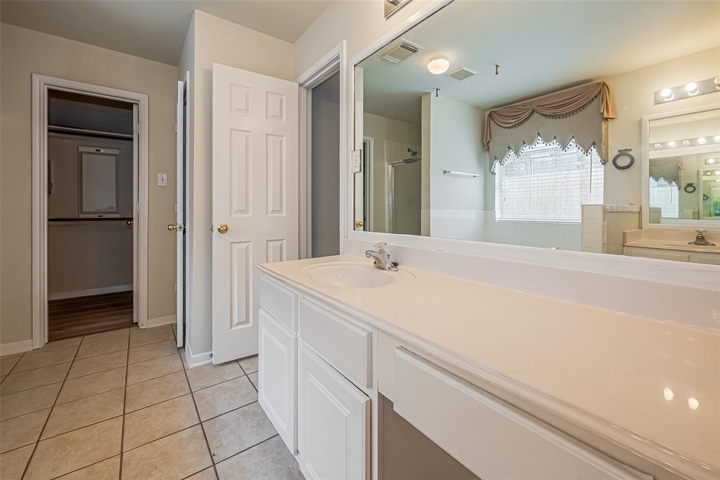 11911 Timpnogos Drive, Tomball, Texas image 35
