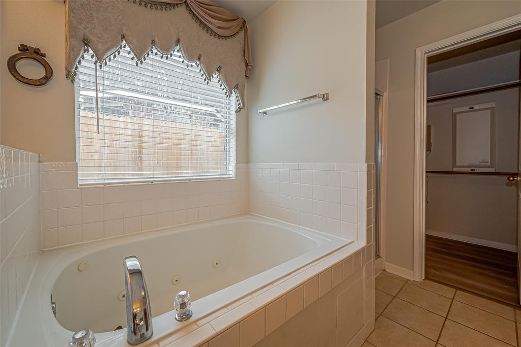 11911 Timpnogos Drive, Tomball, Texas image 37