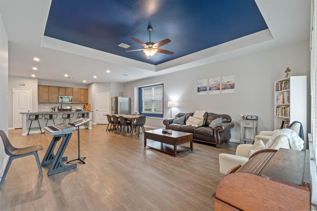 4412 Eveslage Lane