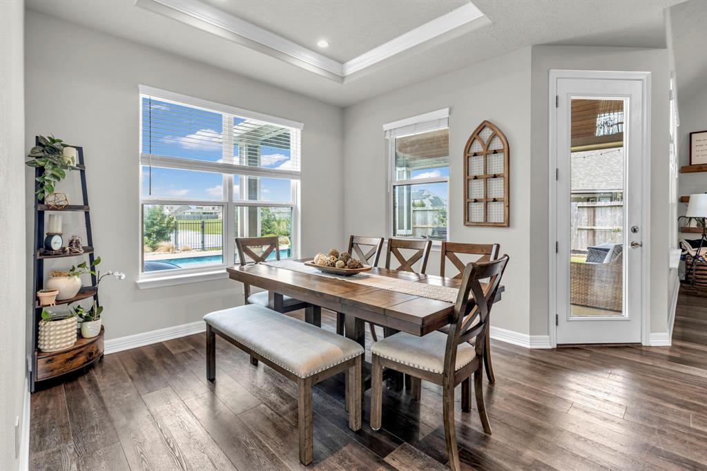 14607 Monmouth Park Drive, Mont Belvieu, Texas image 21