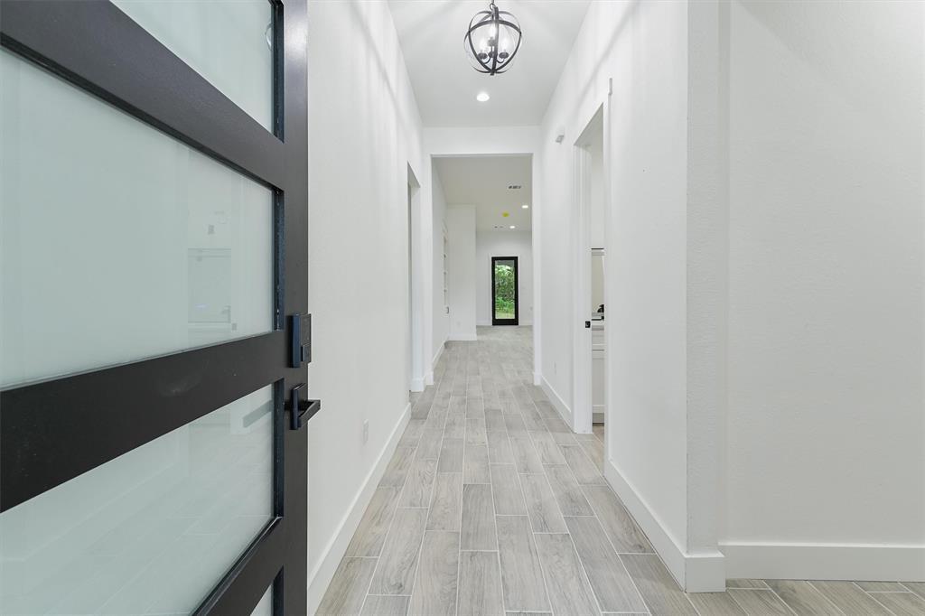 519 Lovers Lane, Dayton, Texas image 3