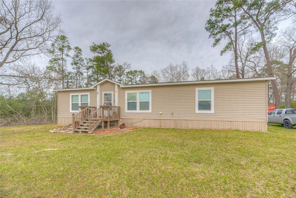 24505 Peach Creek Drive, New Caney, Texas image 5