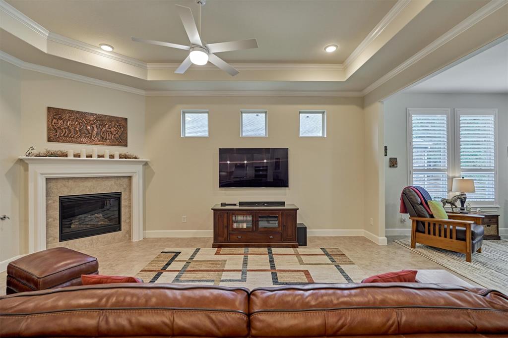 111 Dartmoor Lane, Spring, Texas image 13