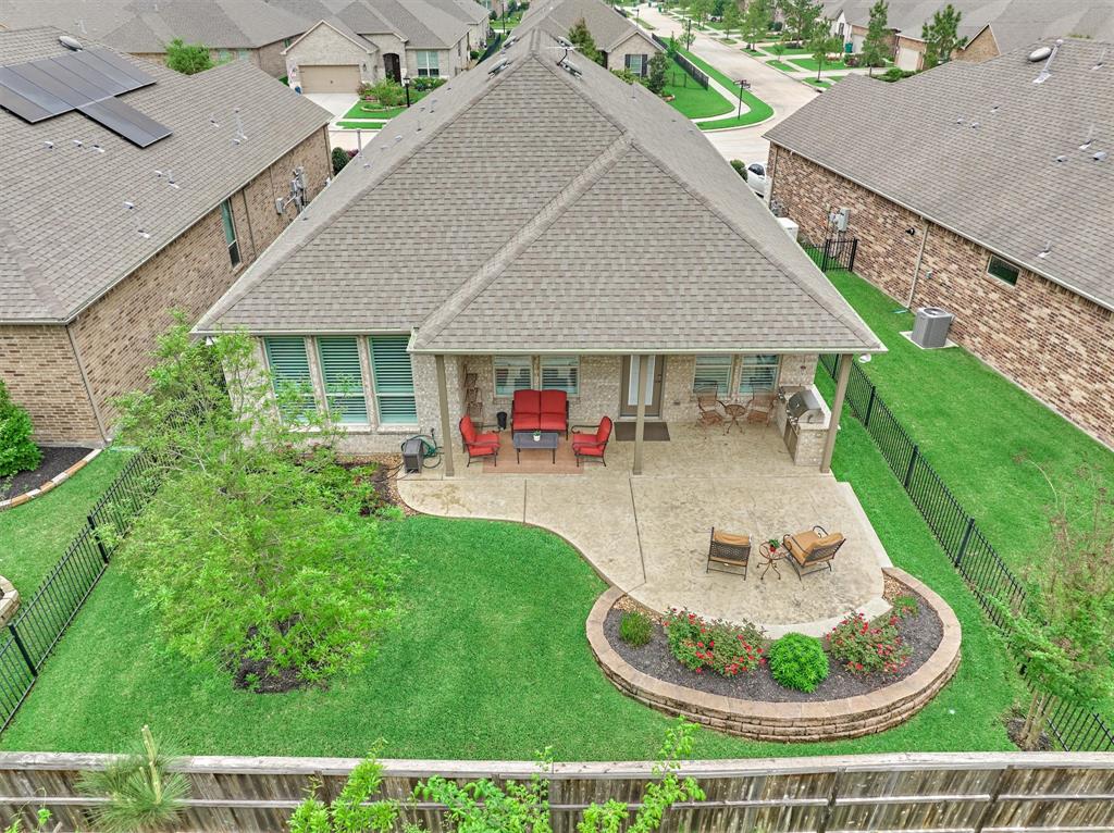 111 Dartmoor Lane, Spring, Texas image 36