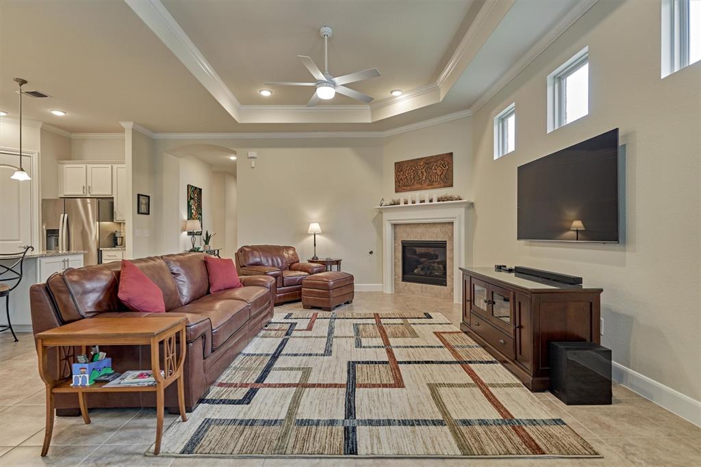 111 Dartmoor Lane, Spring, Texas image 14