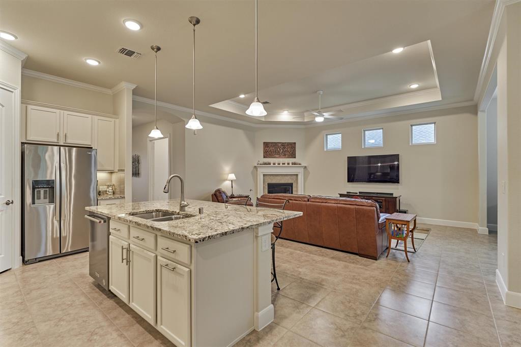 111 Dartmoor Lane, Spring, Texas image 20