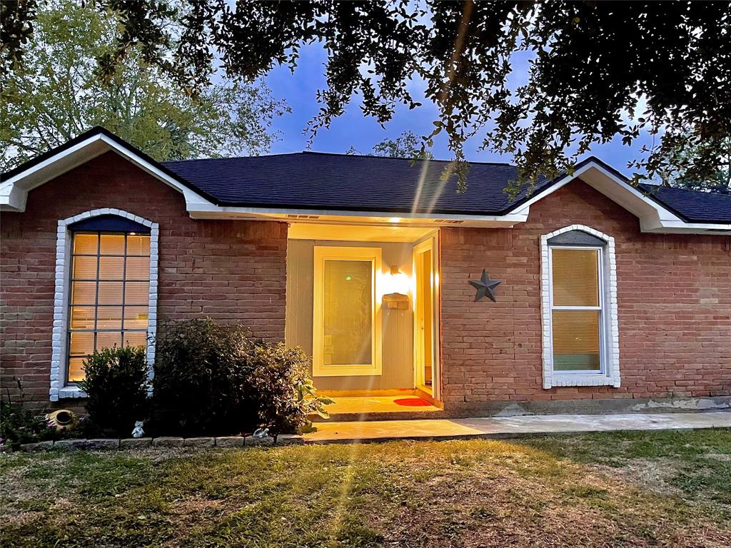 6101 Maywood Drive Drive