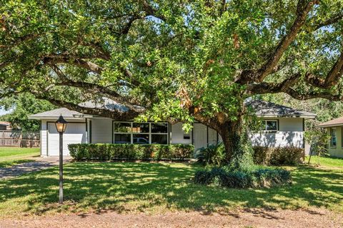 A home in Texas City