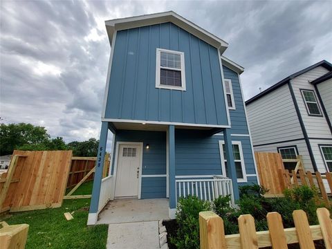 Photo of 6438 Calhoun Road, Houston, TX 77021 (MLS # 72038972) Photo of 6438 Calhoun Road, Houston, TX 77021 (MLS # 72038972)