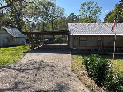 19995 Lakeway Lane Montgomery TX 77356