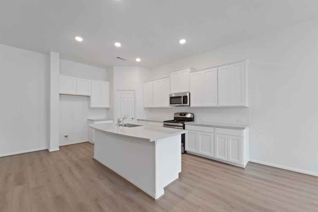 15711 Mountain Laurel Lane, Crosby, Texas image 12