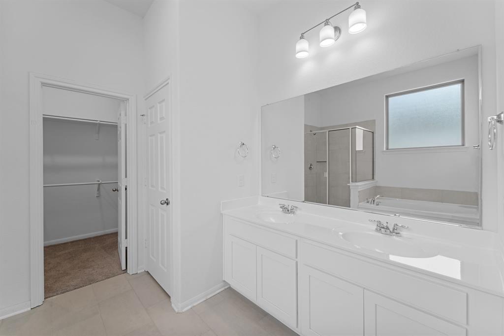 15711 Mountain Laurel Lane, Crosby, Texas image 16