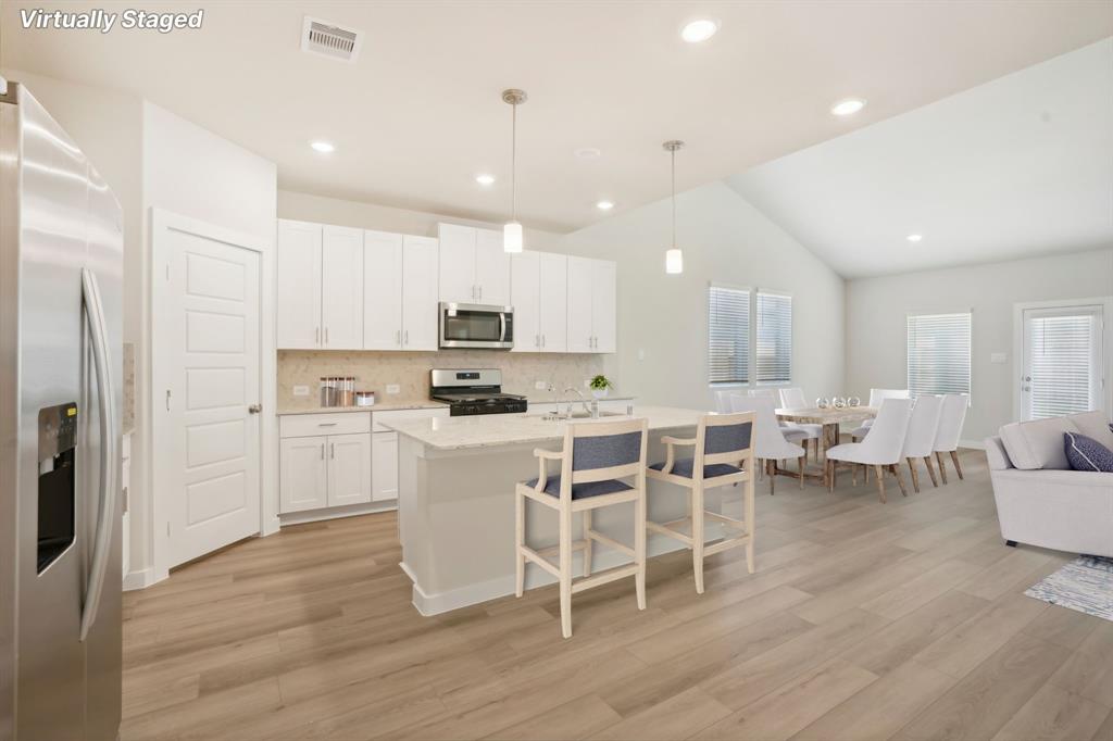 1472 Waggoner Ranch Trail, Conroe, Texas image 4