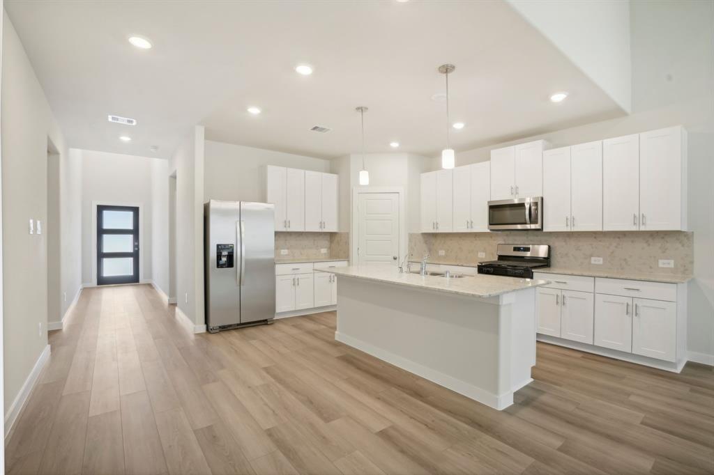 1472 Waggoner Ranch Trail, Conroe, Texas image 5