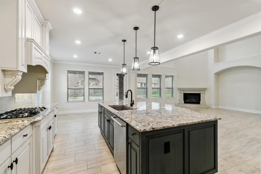 15411 Patten Forest Drive, Cypress, Texas image 8