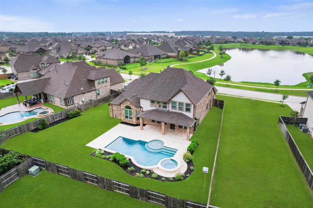 15411 Patten Forest Drive, Cypress, Texas image 38