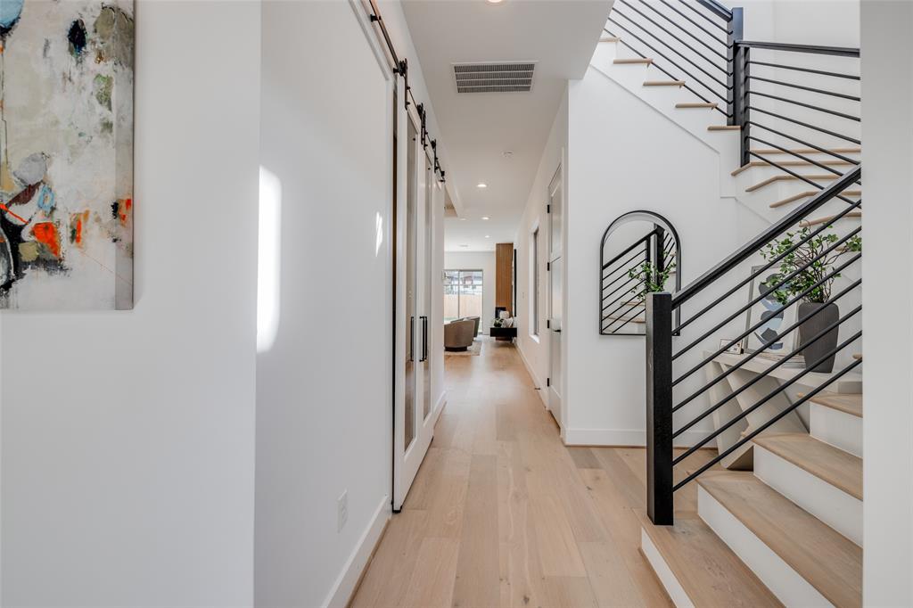 310 E 27th Street, Houston, Texas image 6