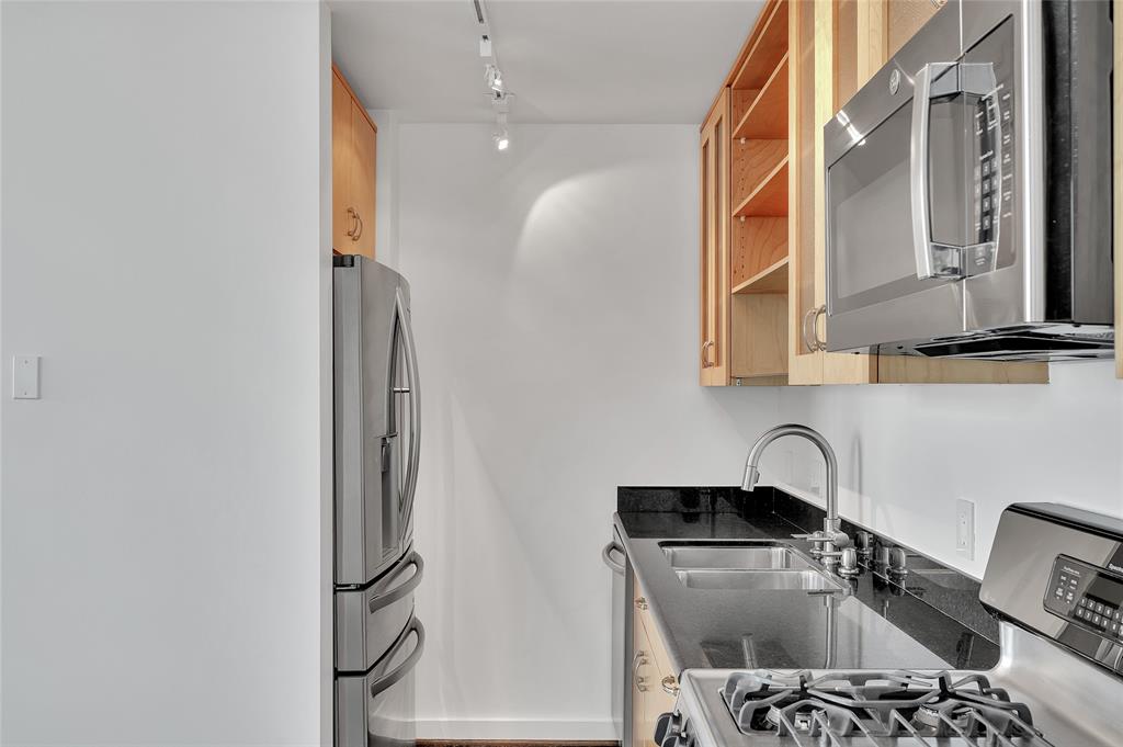 915 Franklin Street #6E, Houston, Texas image 10