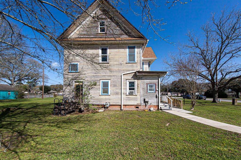 406 7th Street, Sealy, Texas image 40