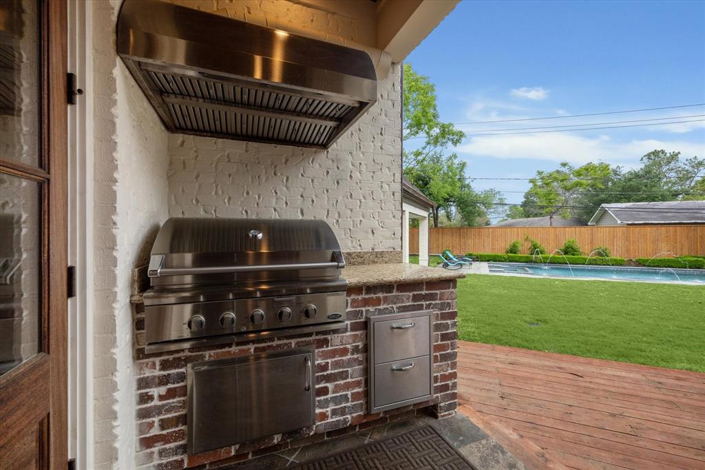 5418 Braeburn Drive, Bellaire, Texas image 36
