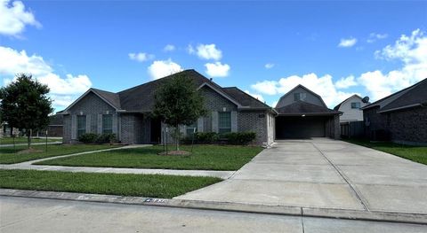 A home in Manvel