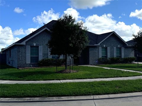 A home in Manvel