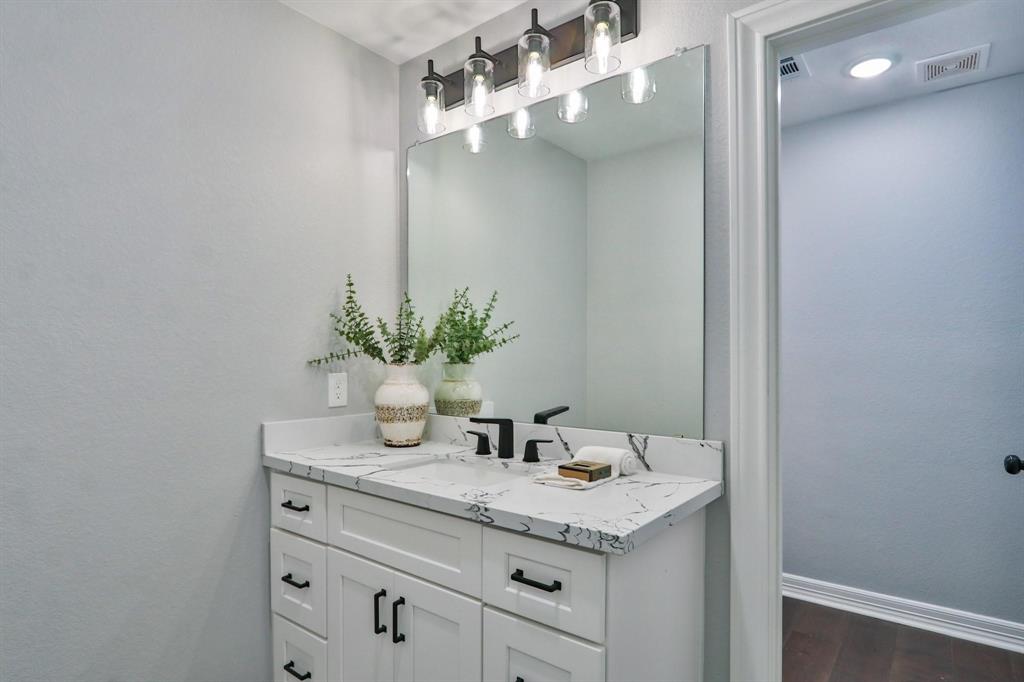 4226 Jensen Street, Santa Fe, Texas image 39