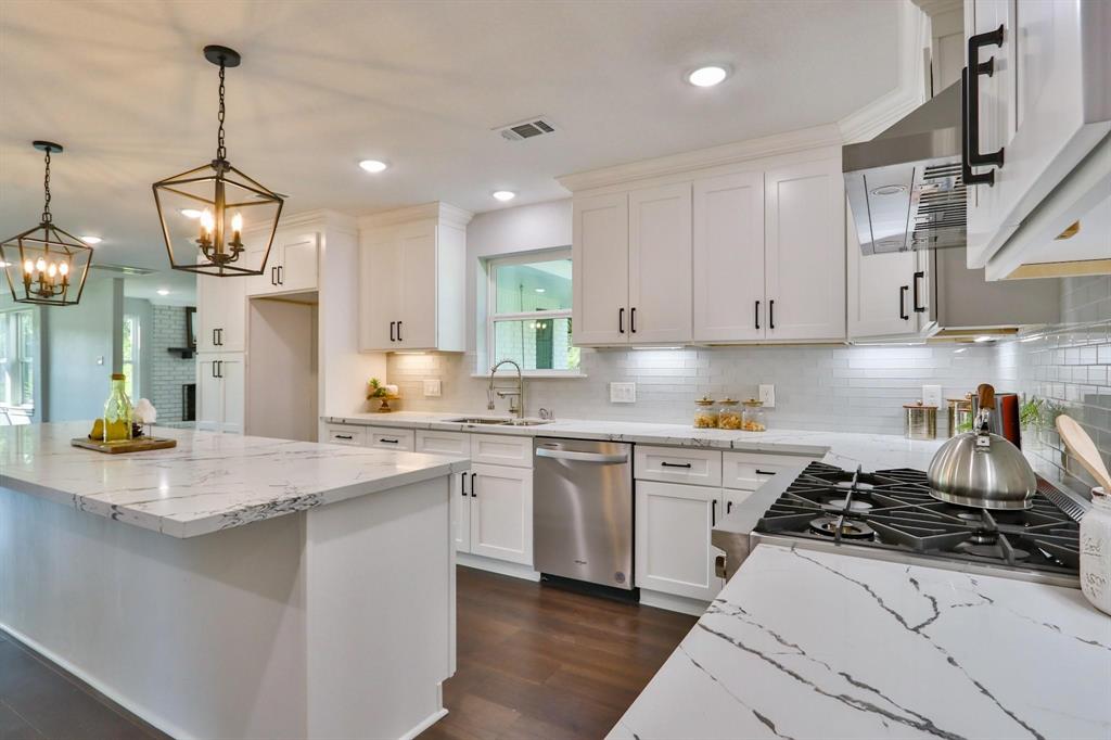 4226 Jensen Street, Santa Fe, Texas image 1